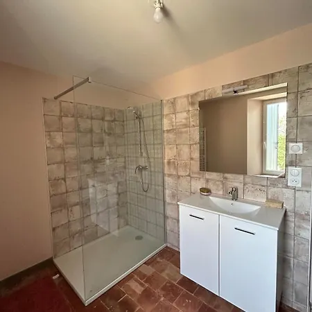 De Montplo-cruzy Ferienhaus